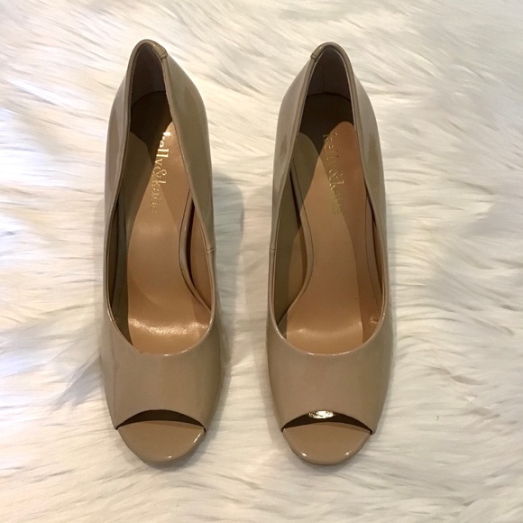 Kelly & Katie ‘Izzy’ patent nude peep-toe heel 7M - Picture 2 of 8
